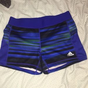 ADIDAS SPANDEX SHORTS SIZE LARGE